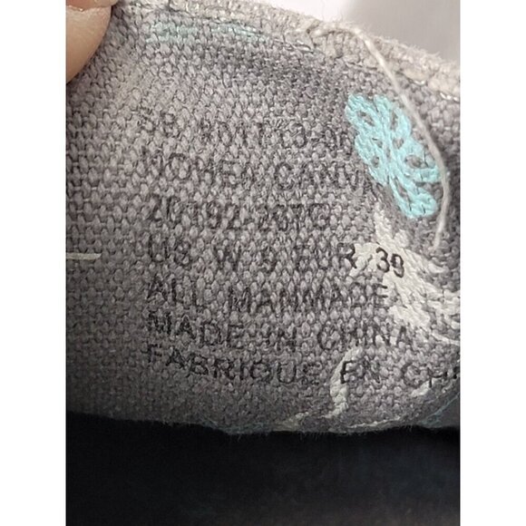 Olukai Women's Slip on Relaxed Fit Gray Canvas Loafers Size 9 - Picture 9 of 9